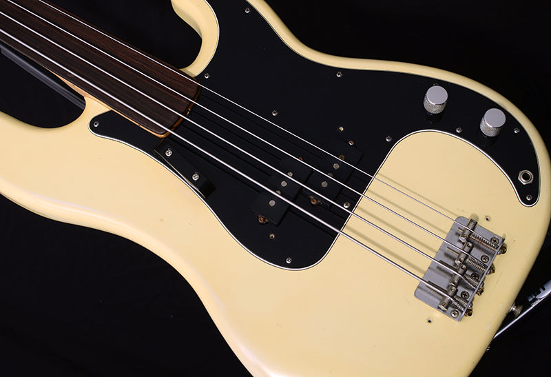 1976 Fender Precision Bass Fretless Olympic White Electric Guitar