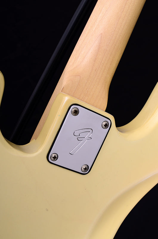 1976 Fender Precision Bass Fretless Olympic White Electric Guitar